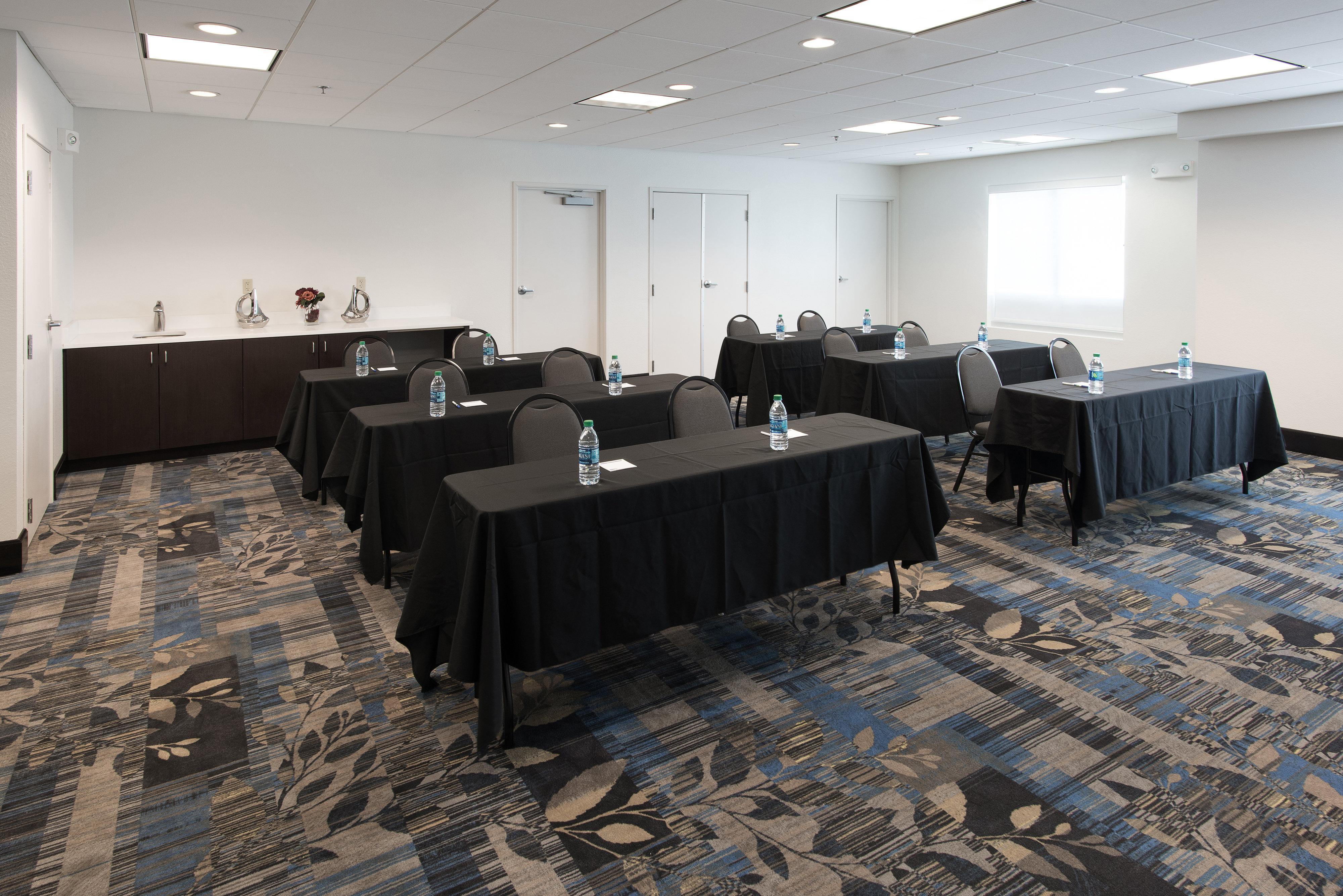 Holiday Inn Express & Suites East Wichita I-35 Andover By Ihg מראה חיצוני תמונה