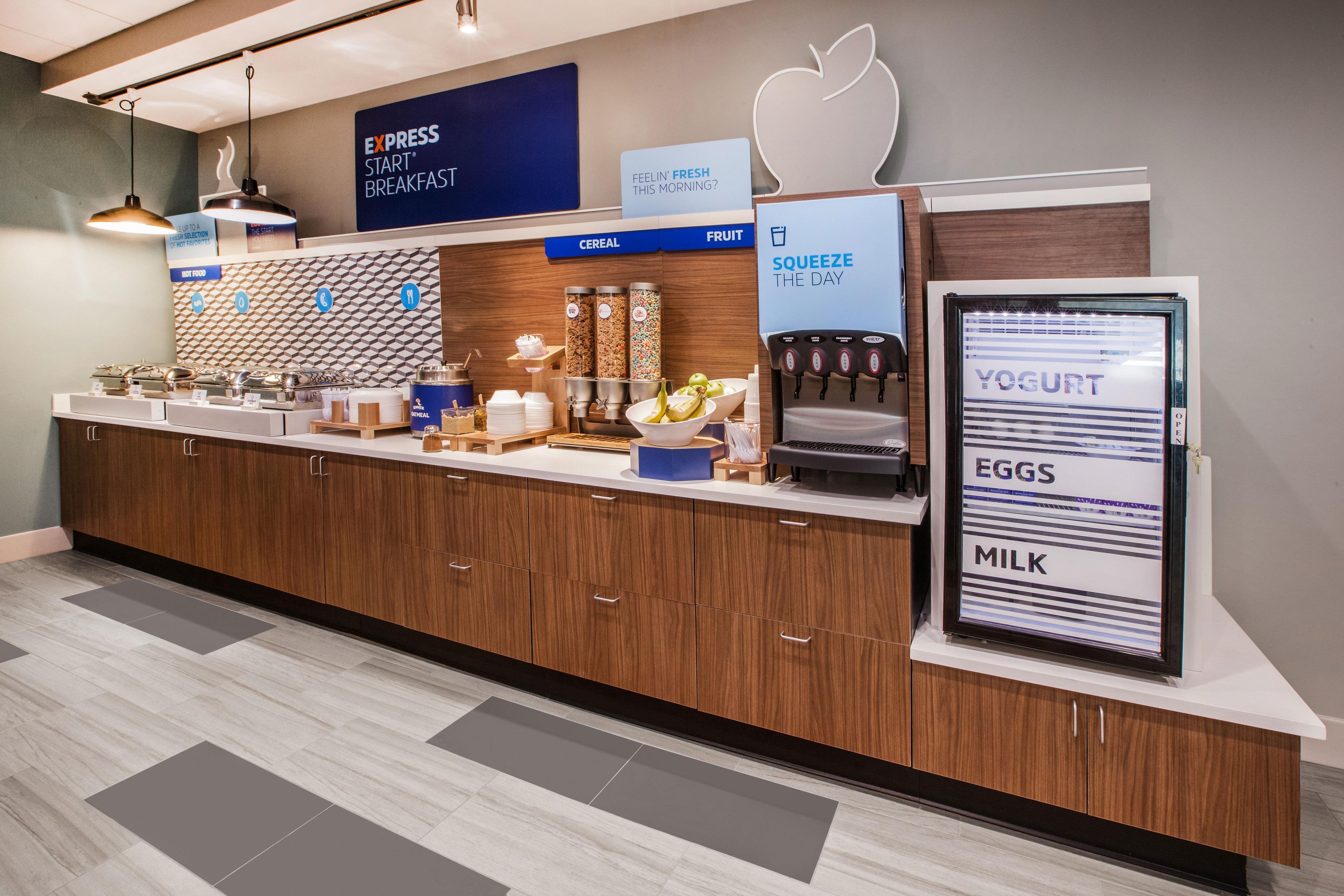 Holiday Inn Express & Suites East Wichita I-35 Andover By Ihg מראה חיצוני תמונה