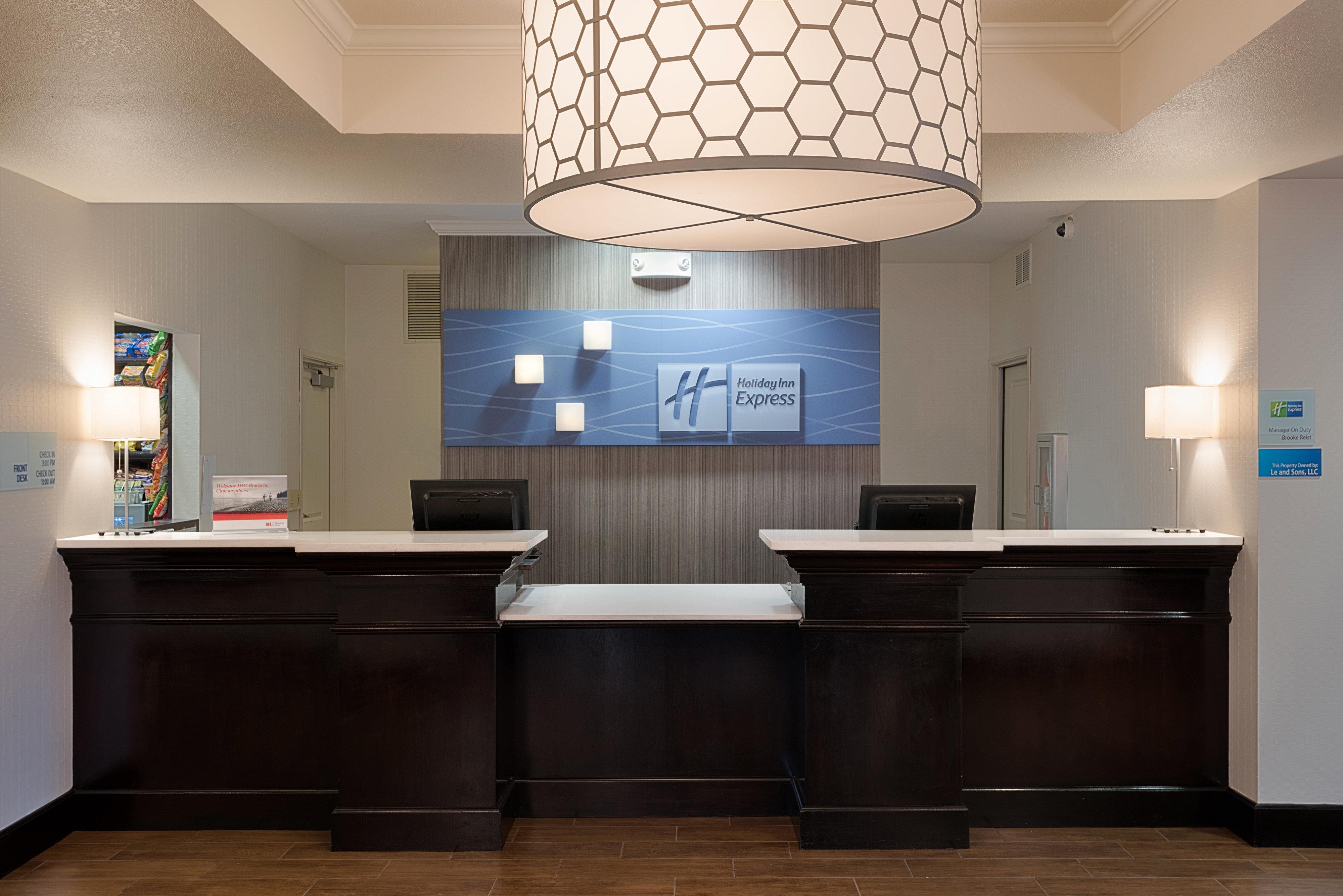 Holiday Inn Express & Suites East Wichita I-35 Andover By Ihg מראה חיצוני תמונה