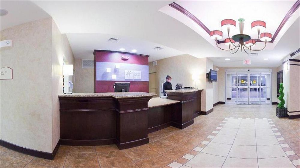 Holiday Inn Express & Suites East Wichita I-35 Andover By Ihg מראה חיצוני תמונה