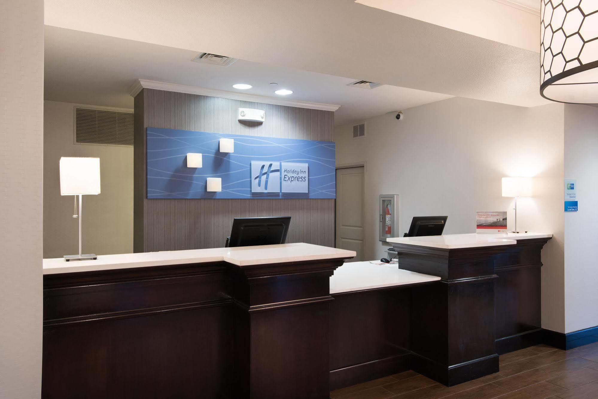 Holiday Inn Express & Suites East Wichita I-35 Andover By Ihg מראה חיצוני תמונה