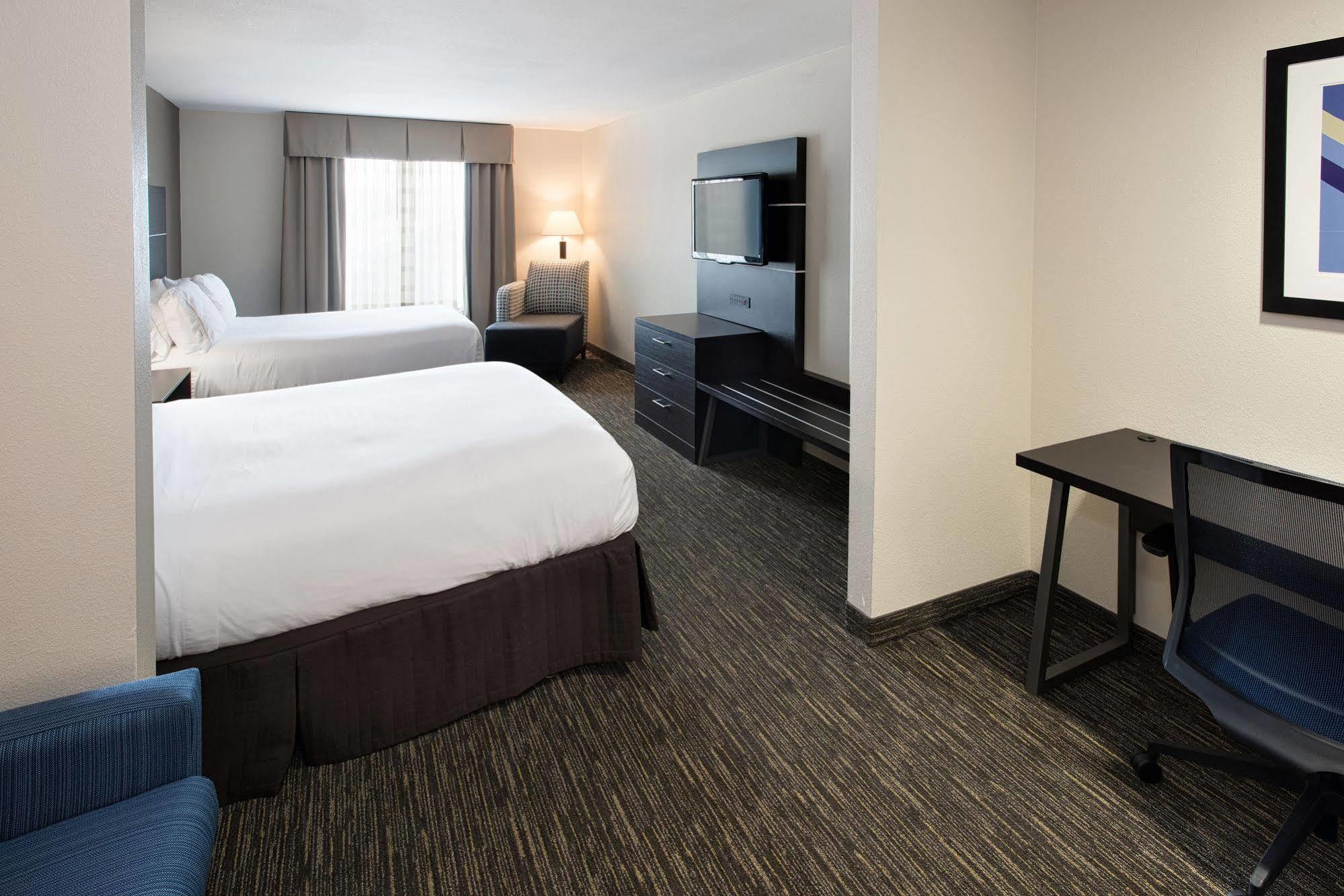Holiday Inn Express & Suites East Wichita I-35 Andover By Ihg מראה חיצוני תמונה